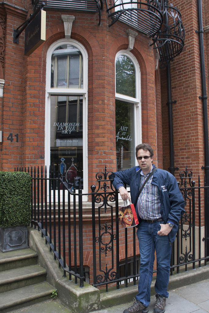 Me at the entrance of the Annoushka store with the exhibition.